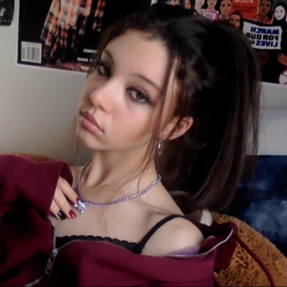 Meet your Posher, Willow